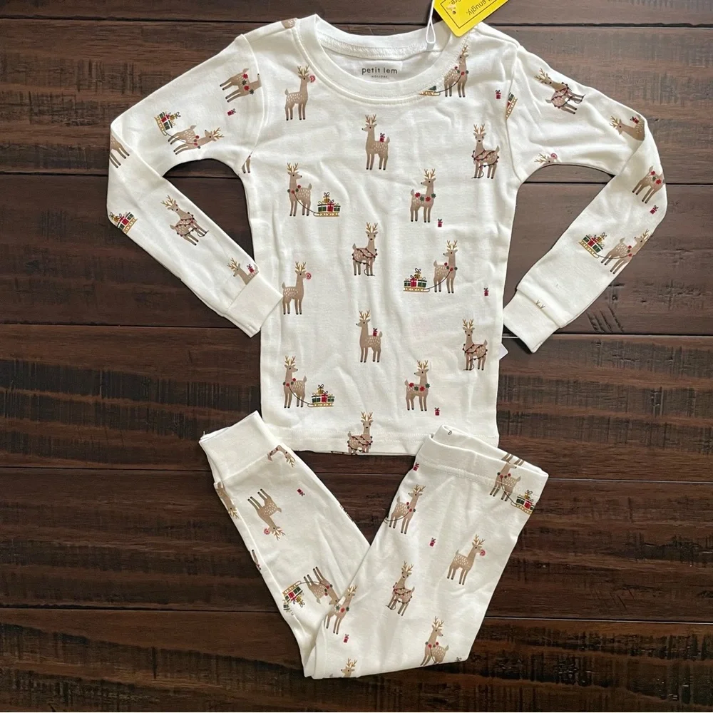 Petit Lem Reindeer Print Holiday Pajama Set NWT